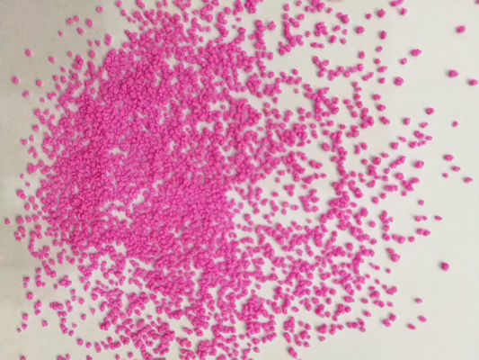 Salpicos da cor do pó de lavagem do rosa da base do sulfato de sódio