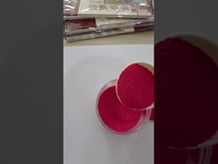 Sulfato de sódio manchas detergente pó sepckles manchas vermelhas